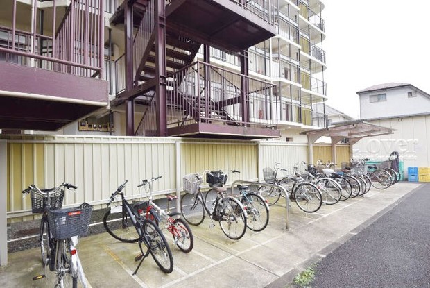 apartment 東京都渋谷区神宮前４丁目11-6　表参道千代田ビル7F