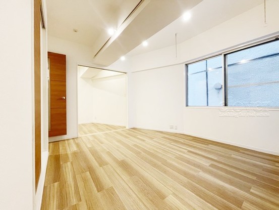 apartment 東京都渋谷区神宮前４丁目11-6　表参道千代田ビル7F