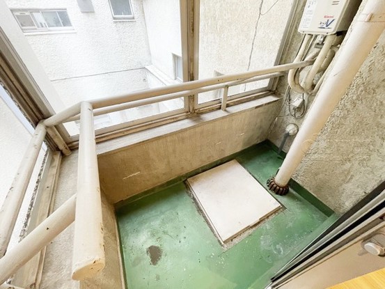 apartment 東京都渋谷区神宮前４丁目11-6　表参道千代田ビル7F