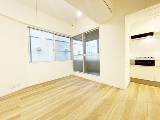 apartment 東京都渋谷区神宮前４丁目11-6　表参道千代田ビル7F