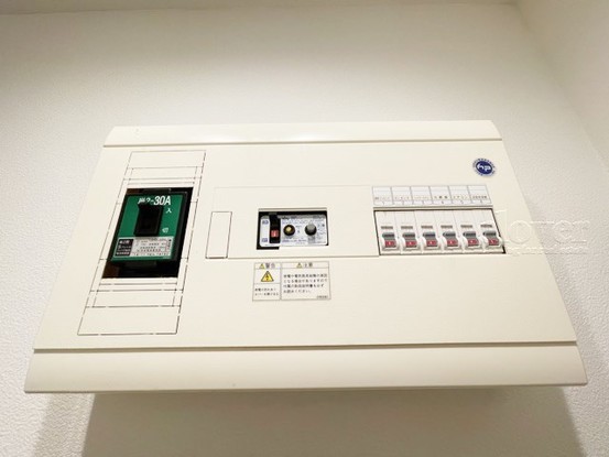 apartment 東京都渋谷区神宮前４丁目11-6　表参道千代田ビル7F