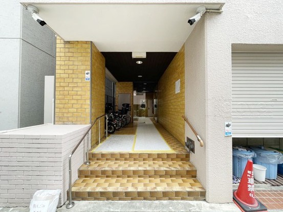 apartment 東京都渋谷区神宮前４丁目11-6　表参道千代田ビル7F