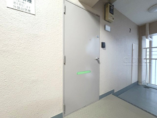 apartment 東京都渋谷区神宮前４丁目11-6　表参道千代田ビル7F