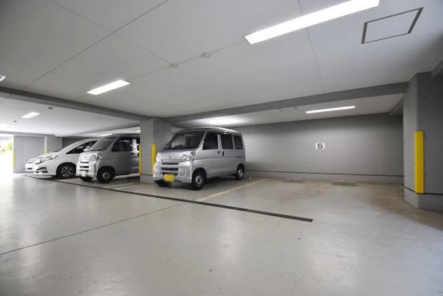 apartment 東京都渋谷区神宮前４丁目11-6　表参道千代田ビル7F