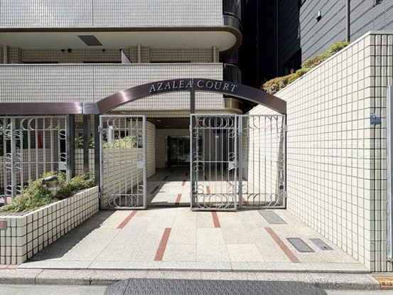 apartment 東京都渋谷区神宮前４丁目11-6　表参道千代田ビル7F