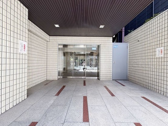 apartment 東京都渋谷区神宮前４丁目11-6　表参道千代田ビル7F