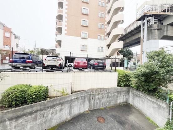 apartment 東京都渋谷区神宮前４丁目11-6　表参道千代田ビル7F