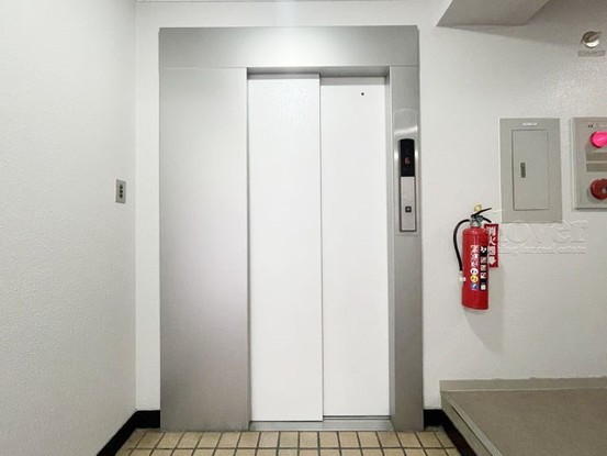 apartment 東京都渋谷区神宮前４丁目11-6　表参道千代田ビル7F