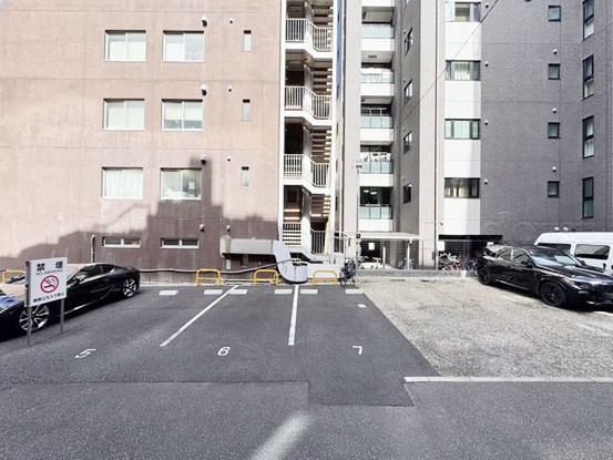 apartment 東京都渋谷区神宮前４丁目11-6　表参道千代田ビル7F