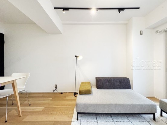 apartment 東京都渋谷区神宮前４丁目11-6　表参道千代田ビル7F