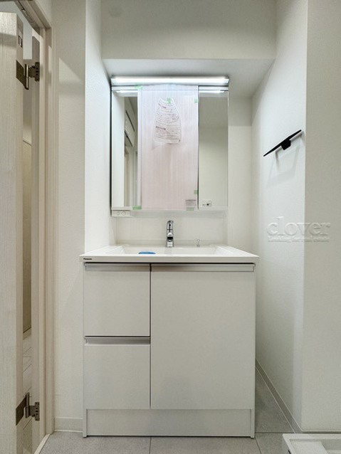 apartment 東京都渋谷区神宮前４丁目11-6　表参道千代田ビル7F