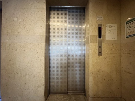 apartment 東京都渋谷区神宮前４丁目11-6　表参道千代田ビル7F