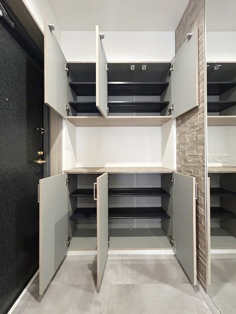 apartment 東京都渋谷区神宮前４丁目11-6　表参道千代田ビル7F