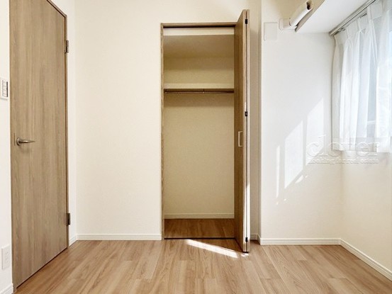 apartment 東京都渋谷区神宮前４丁目11-6　表参道千代田ビル7F