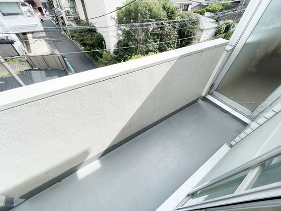 apartment 東京都渋谷区神宮前４丁目11-6　表参道千代田ビル7F