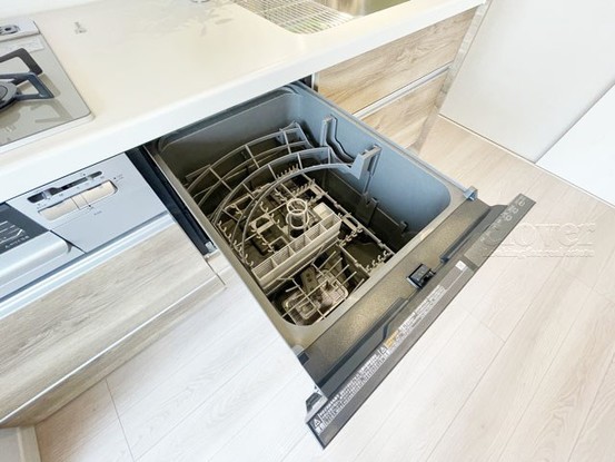 apartment 東京都渋谷区神宮前４丁目11-6　表参道千代田ビル7F