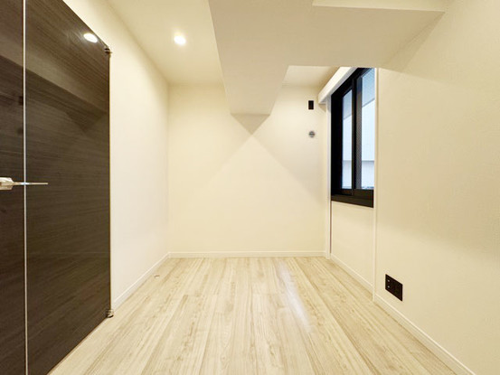 apartment 東京都渋谷区神宮前４丁目11-6　表参道千代田ビル7F