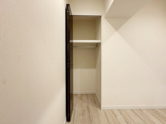 apartment 東京都渋谷区神宮前４丁目11-6　表参道千代田ビル7F