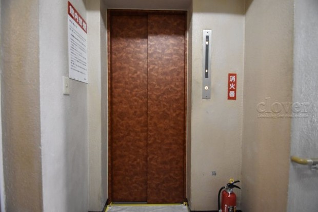 apartment 東京都渋谷区神宮前４丁目11-6　表参道千代田ビル7F