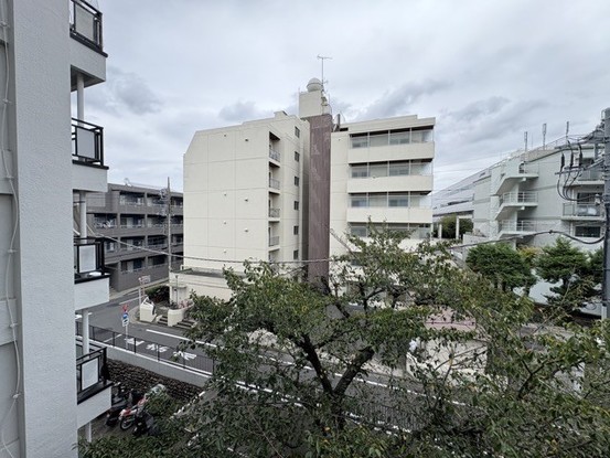 apartment 東京都渋谷区神宮前４丁目11-6　表参道千代田ビル7F