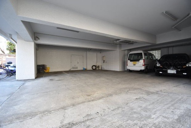 apartment 東京都渋谷区神宮前４丁目11-6　表参道千代田ビル7F