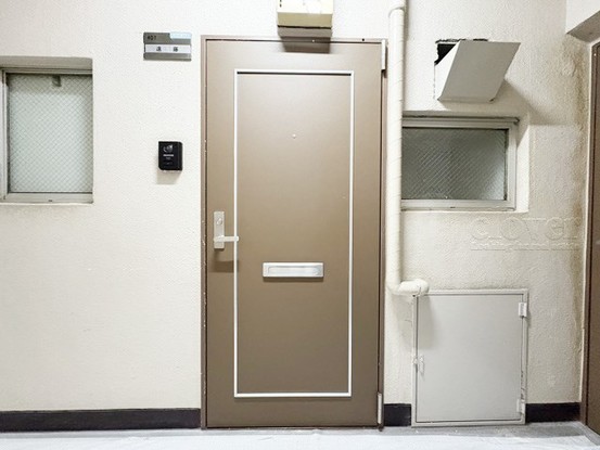 apartment 東京都渋谷区神宮前４丁目11-6　表参道千代田ビル7F