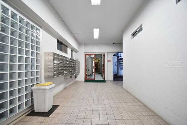 apartment 東京都渋谷区神宮前４丁目11-6　表参道千代田ビル7F