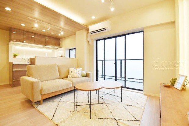 apartment 東京都渋谷区神宮前４丁目11-6　表参道千代田ビル7F