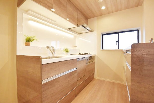 apartment 東京都渋谷区神宮前４丁目11-6　表参道千代田ビル7F