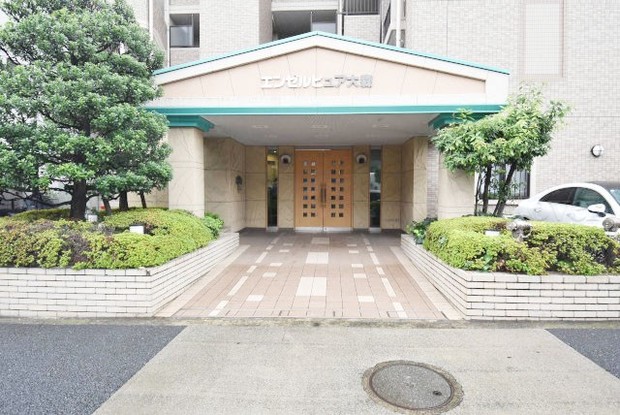 apartment 東京都渋谷区神宮前４丁目11-6　表参道千代田ビル7F