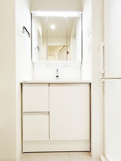 apartment 東京都渋谷区神宮前４丁目11-6　表参道千代田ビル7F