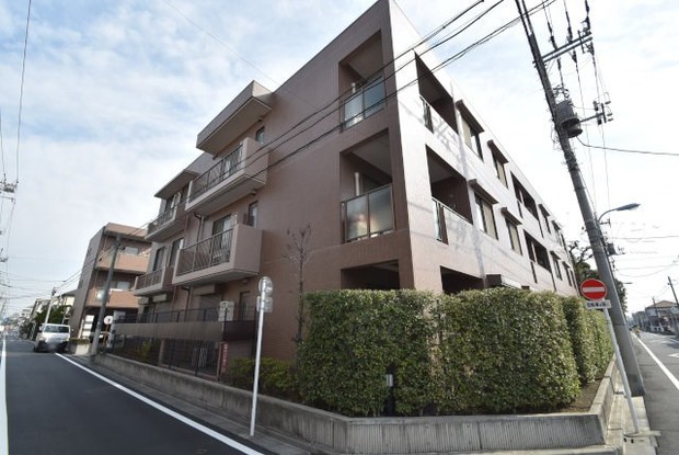 apartment 東京都渋谷区神宮前４丁目11-6　プレファス表参道7F
