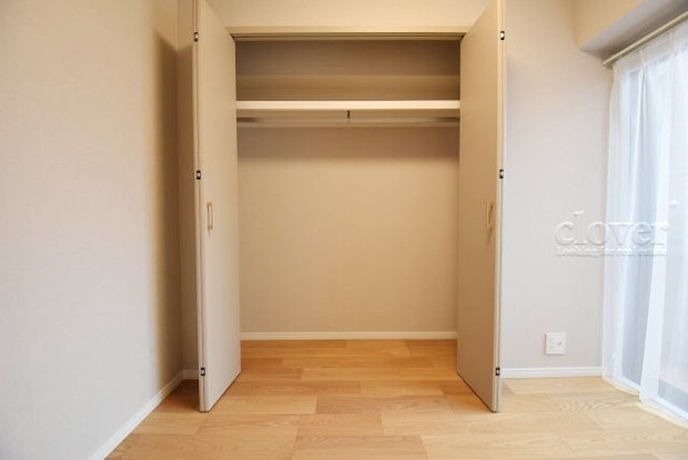 apartment 東京都渋谷区神宮前４丁目11-6　表参道千代田ビル7F