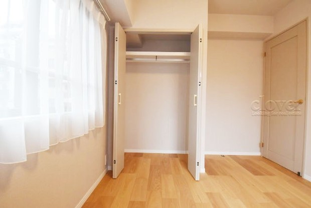 apartment 東京都渋谷区神宮前４丁目11-6　表参道千代田ビル7F