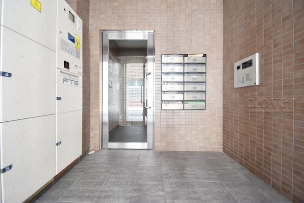 apartment 東京都渋谷区神宮前４丁目11-6　表参道千代田ビル7F