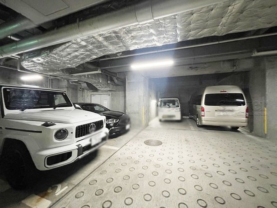 apartment 東京都渋谷区神宮前４丁目11-6　表参道千代田ビル7F