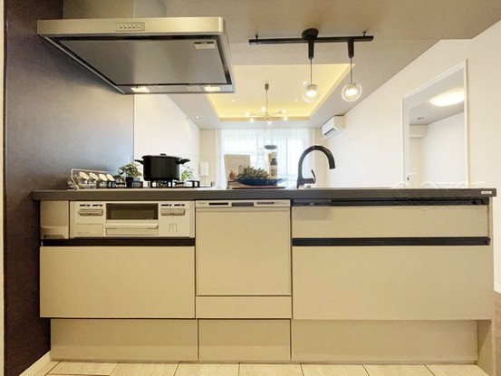 apartment 東京都渋谷区神宮前４丁目11-6　表参道千代田ビル7F