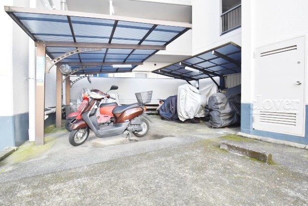 apartment 東京都渋谷区神宮前４丁目11-6　表参道千代田ビル7F