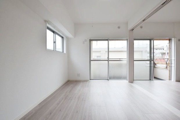 apartment 東京都渋谷区神宮前４丁目11-6　表参道千代田ビル7F