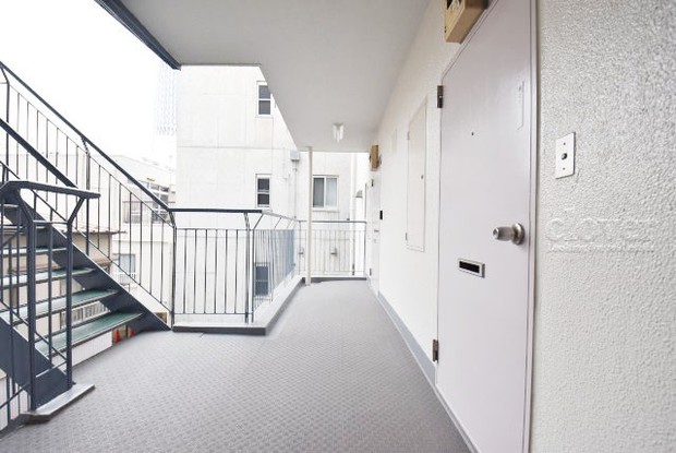 apartment 東京都渋谷区神宮前４丁目11-6　表参道千代田ビル7F