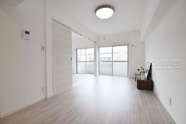 apartment 東京都渋谷区神宮前４丁目11-6　表参道千代田ビル7F