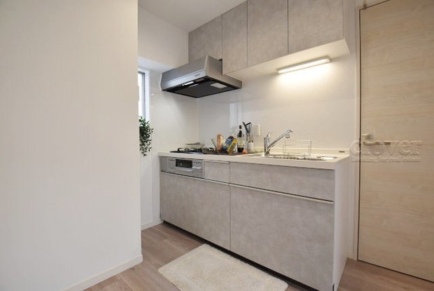 apartment 東京都渋谷区神宮前４丁目11-6　表参道千代田ビル7F