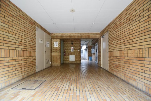 apartment 東京都渋谷区神宮前４丁目11-6　表参道千代田ビル7F