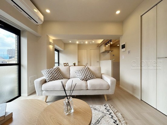 apartment 東京都渋谷区神宮前４丁目11-6　表参道千代田ビル7F