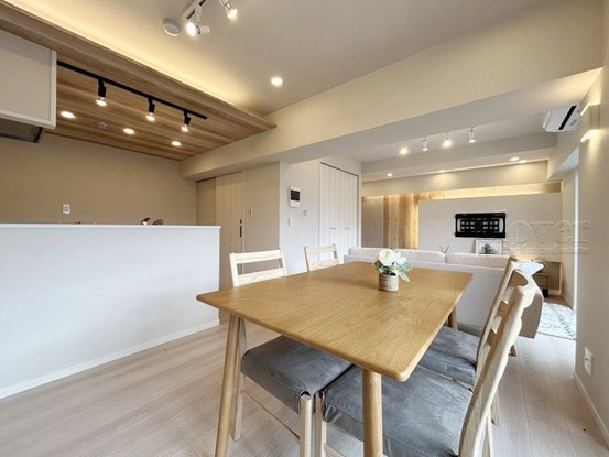 apartment 東京都渋谷区神宮前４丁目11-6　表参道千代田ビル7F