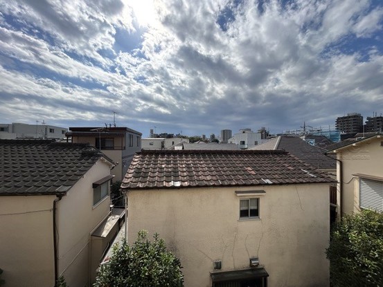 apartment 東京都渋谷区神宮前４丁目11-6　表参道千代田ビル7F