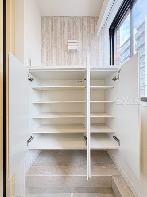 apartment 東京都渋谷区神宮前４丁目11-6　表参道千代田ビル7F