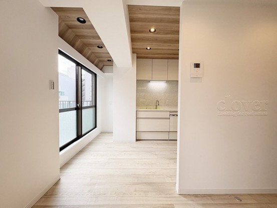 apartment 東京都渋谷区神宮前４丁目11-6　表参道千代田ビル7F