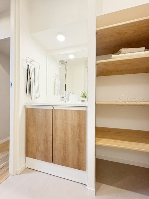 apartment 東京都渋谷区神宮前４丁目11-6　表参道千代田ビル7F