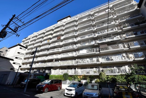 apartment 東京都渋谷区神宮前４丁目11-6　表参道千代田ビル7F